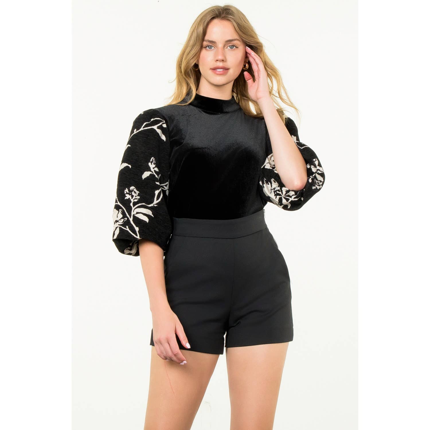 Black Puff Sleeve Velvet Top