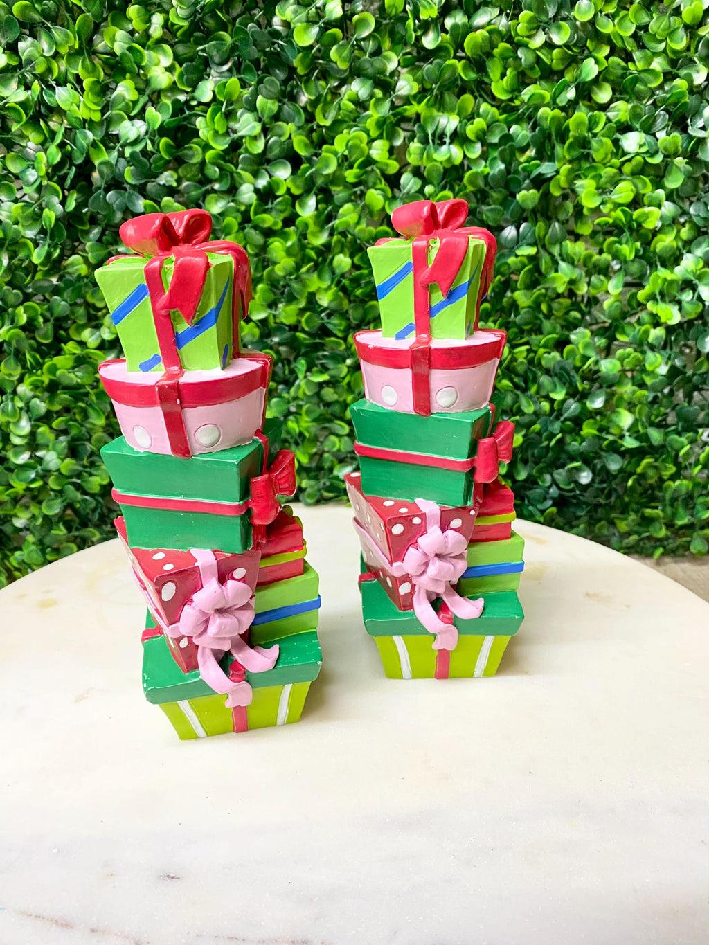 7 inch Resin Gift Stack Table Piece