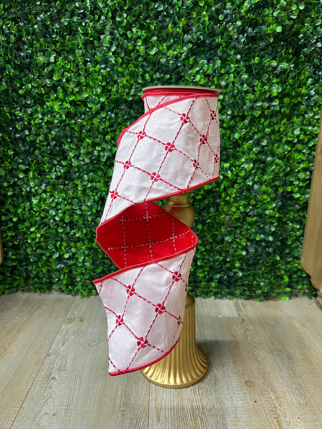 Peppermint Lattice Christmas Ribbon~ 4 inch ~ 5 yards ~ Wired ~ Farrisilk